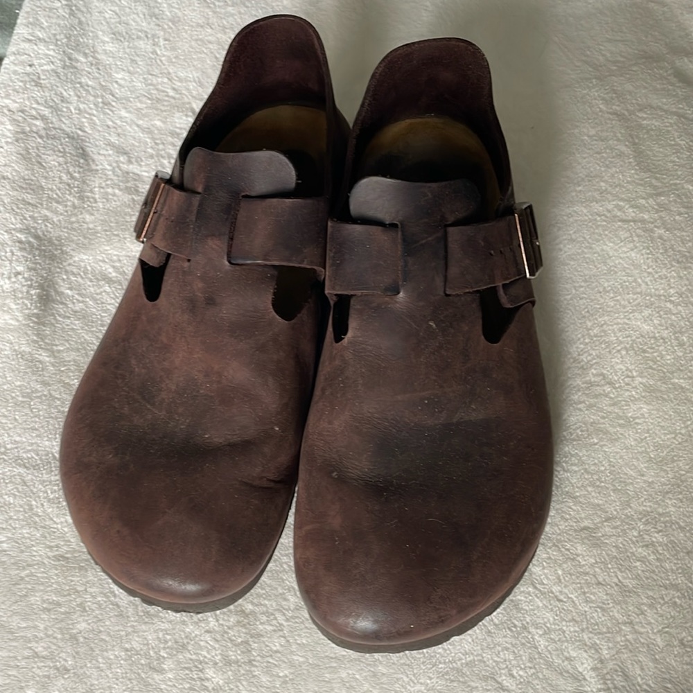 COPY - Men’s size 12 Birkenstock London! Awesome shoes in great used condition.